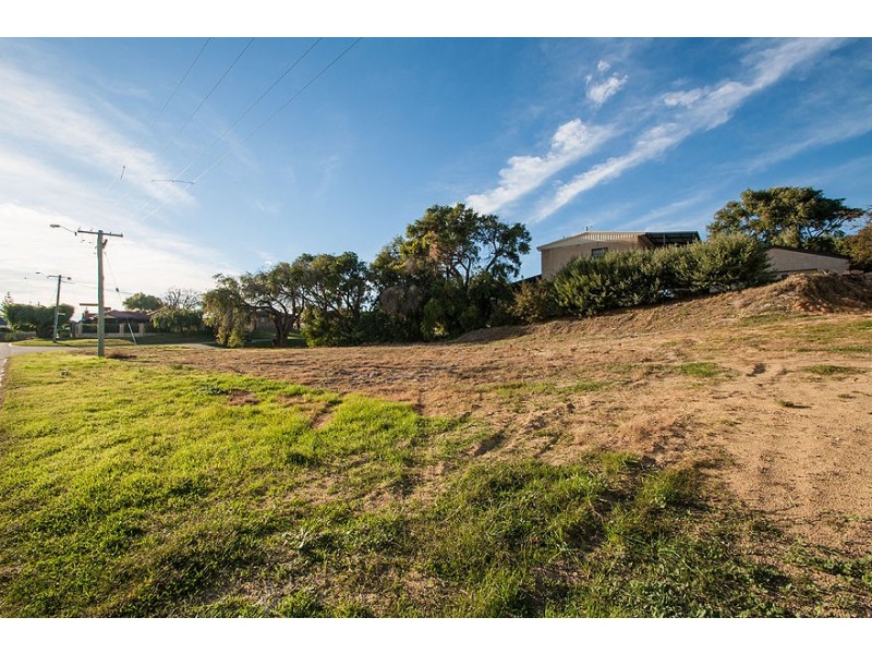 3 Coventry Road, Shoalwater WA 6169