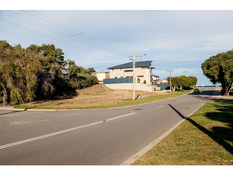 3 Coventry Road, Shoalwater WA 6169