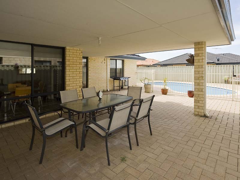 72 Seawind Drive, Rockingham WA 6168