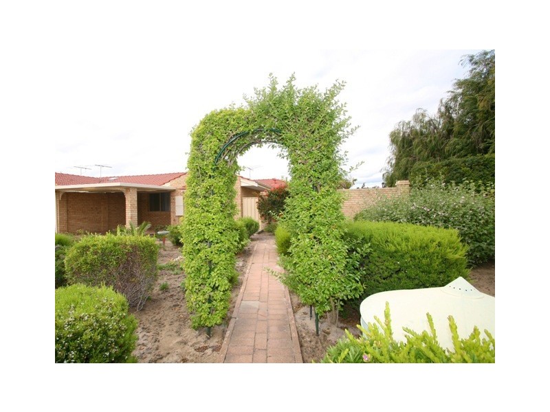 15/5 Ashford Avenue, Rockingham WA 6168