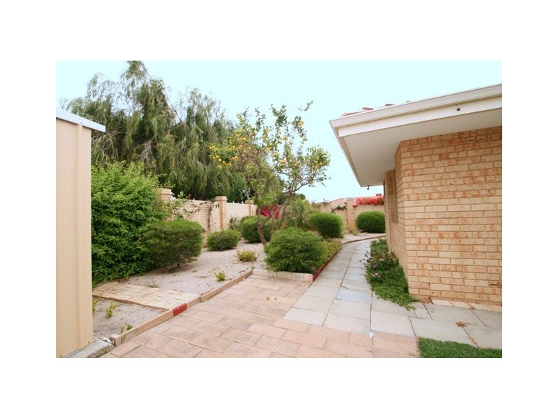 15/5 Ashford Avenue, Rockingham WA 6168