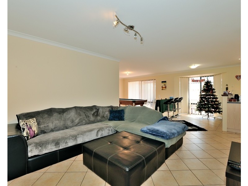 16 Pimento Circle, Port Kennedy WA 6172