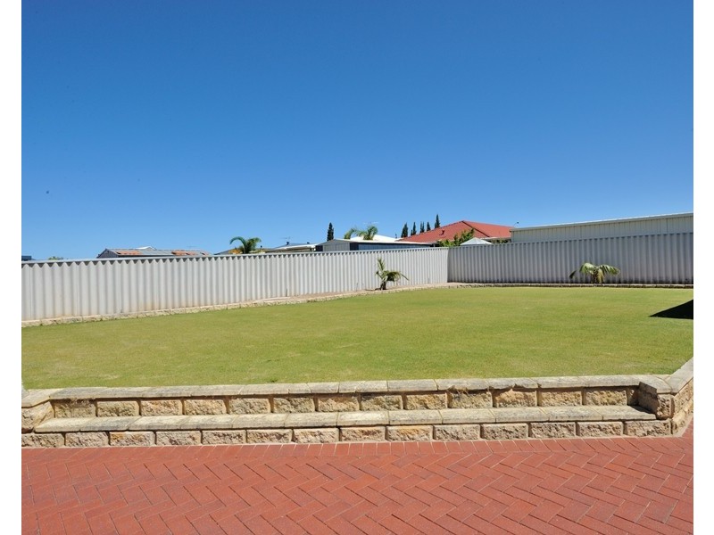 16 Pimento Circle, Port Kennedy WA 6172