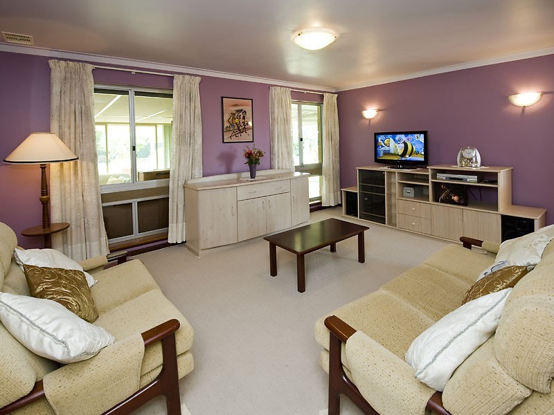 24 McClure Street, Safety Bay WA 6169