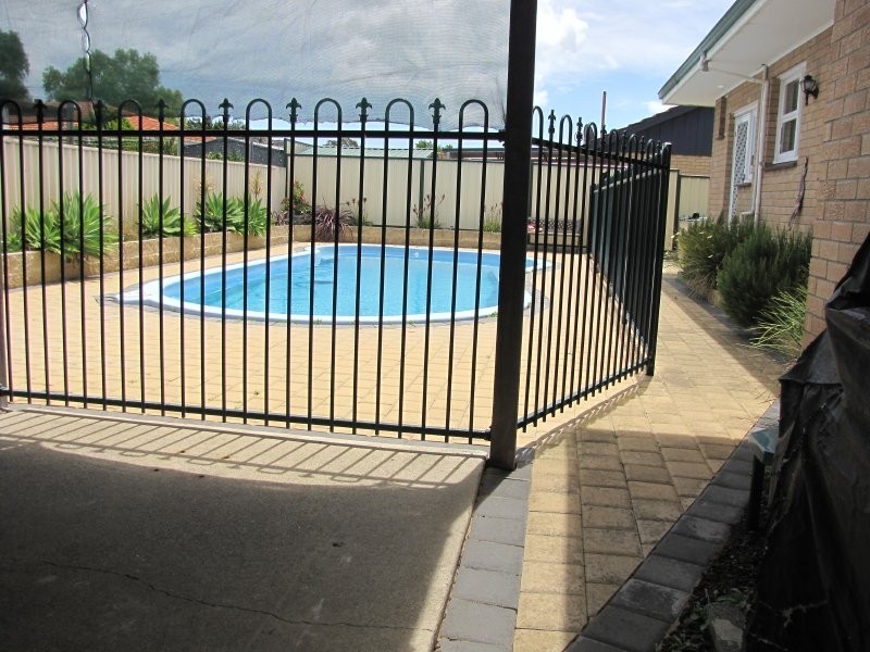 15 Pictor Court, Rockingham WA 6168