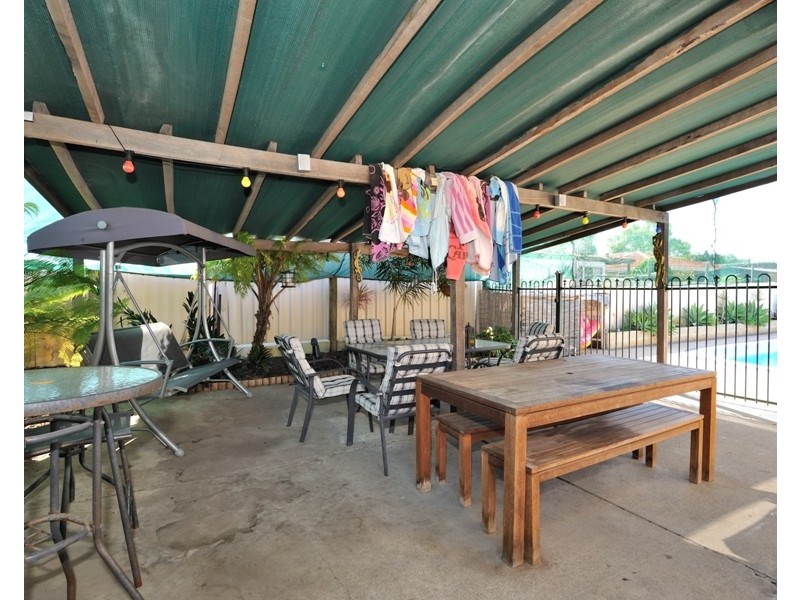 15 Pictor Court, Rockingham WA 6168