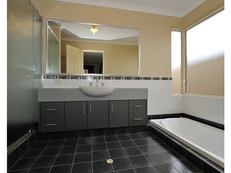 60 Harrington Waters Drive, Waikiki WA 6169