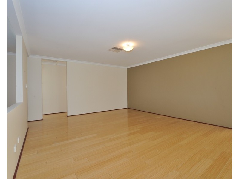 18 Waring Heights, Baldivis WA 6171