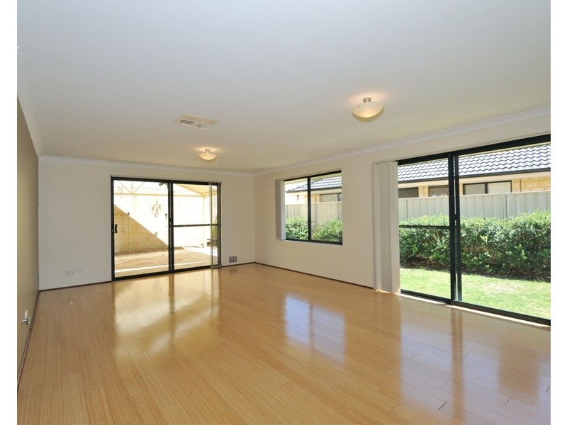 18 Waring Heights, Baldivis WA 6171
