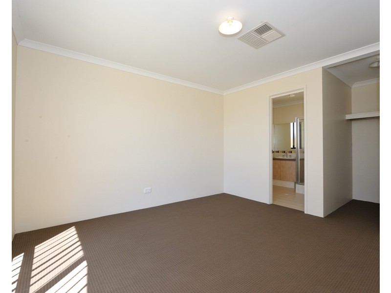 18 Waring Heights, Baldivis WA 6171