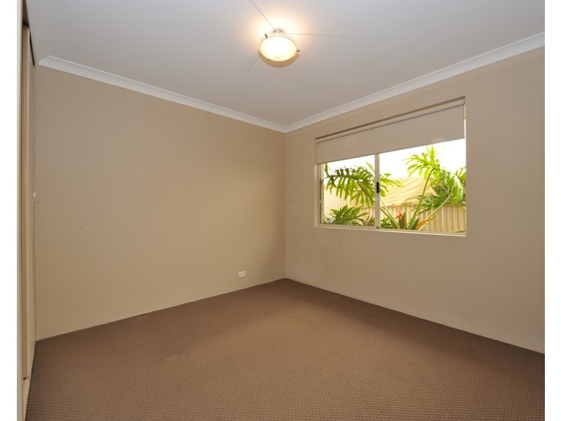 28 Mosedale Loop, Waikiki WA 6169