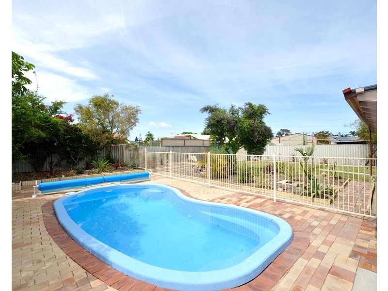 7 Varley Crescent, Cooloongup WA 6168