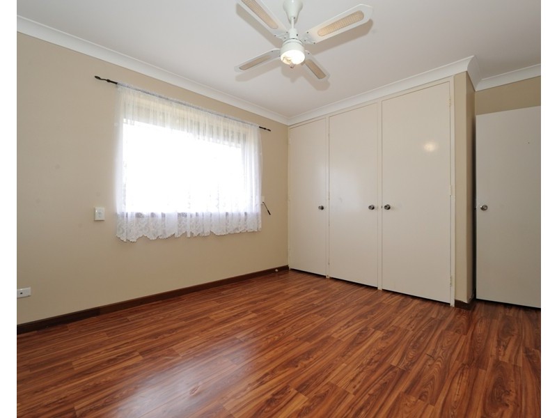 7 Varley Crescent, Cooloongup WA 6168