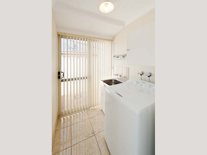 21 Laguardia Loop, Port Kennedy WA 6172