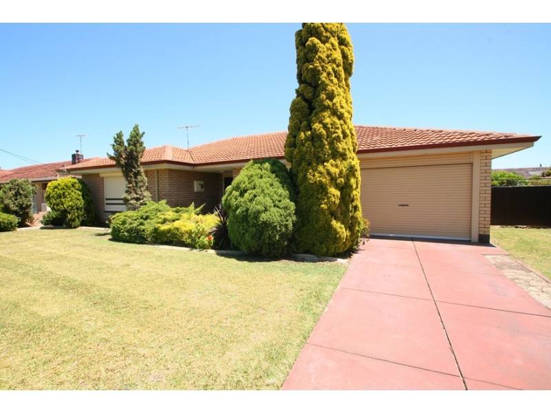 58 Malibu Road, Safety Bay WA 6169