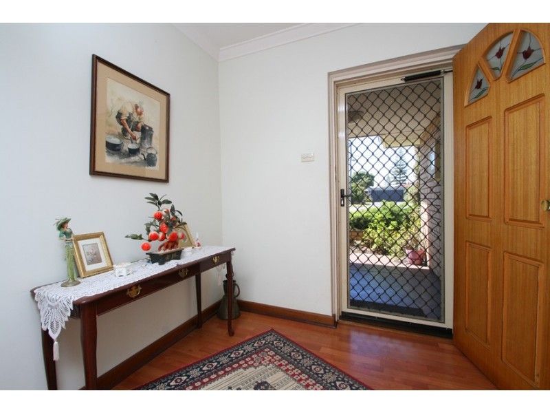 58 Malibu Road, Safety Bay WA 6169