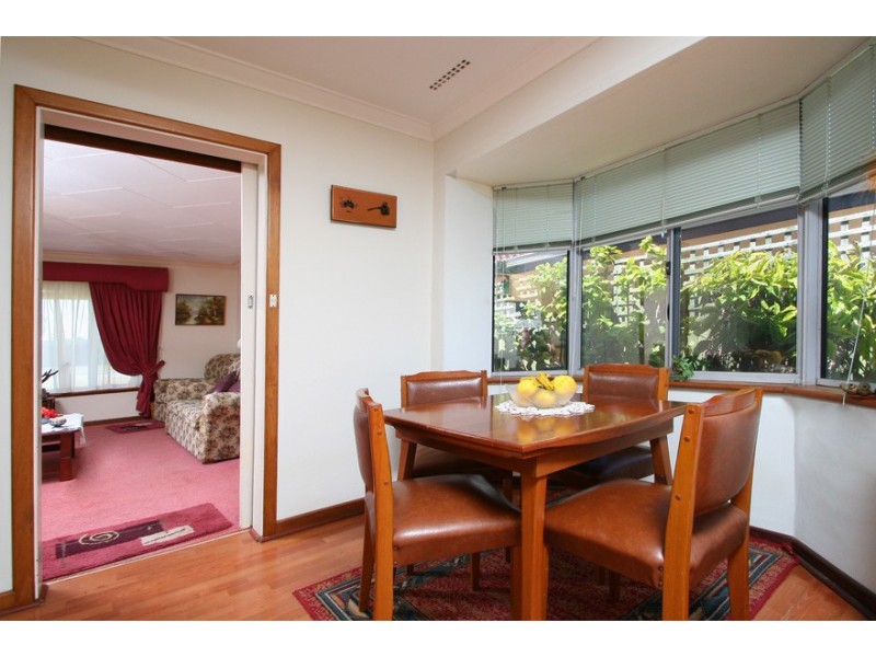 58 Malibu Road, Safety Bay WA 6169