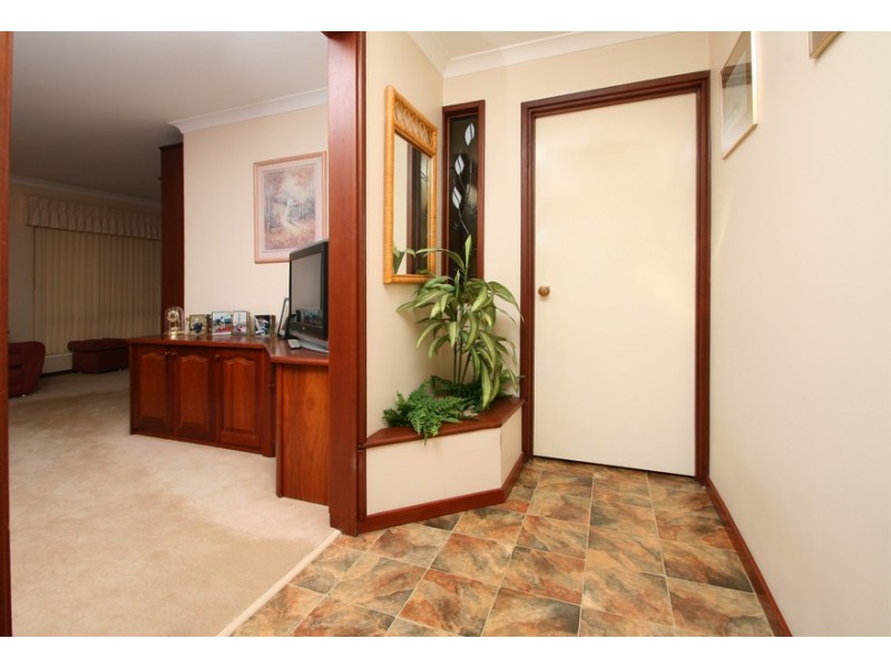 4 Stuart Place, Rockingham WA 6168