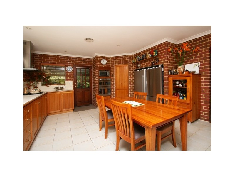 10 Coachman Court, Wellard WA 6170