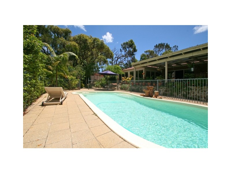 10 Coachman Court, Wellard WA 6170