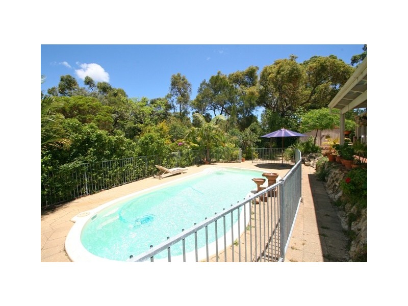 10 Coachman Court, Wellard WA 6170