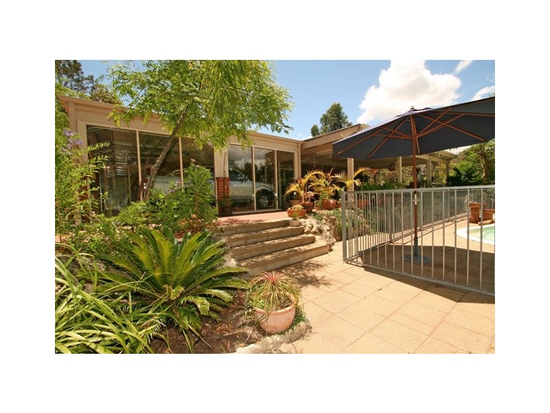 10 Coachman Court, Wellard WA 6170