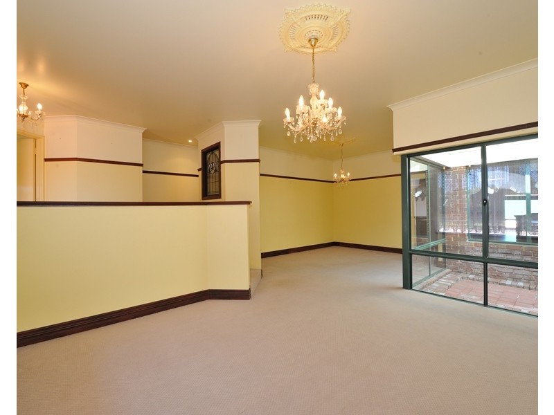 6 LEDGER STREET, Warnbro WA 6169