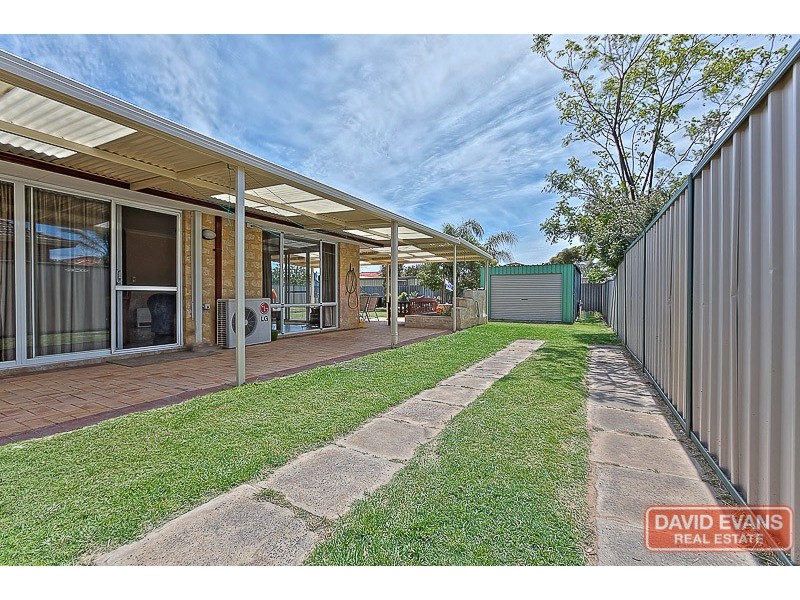 52 Janet Road, Safety Bay WA 6169