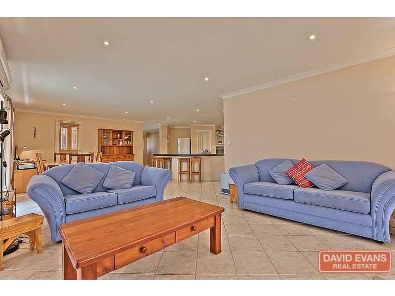 52 Janet Road, Safety Bay WA 6169