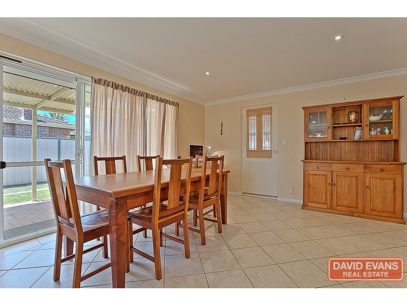 52 Janet Road, Safety Bay WA 6169