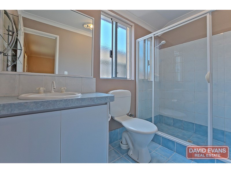 52 Janet Road, Safety Bay WA 6169