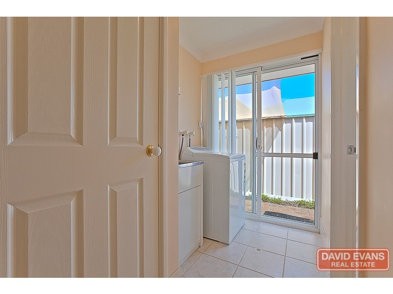 52 Janet Road, Safety Bay WA 6169