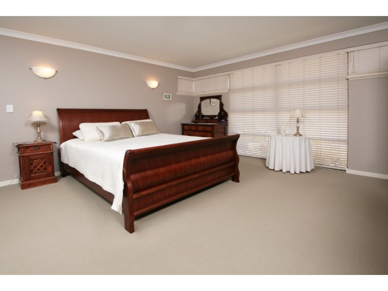 113 Harrington Waters Drive, Waikiki WA 6169