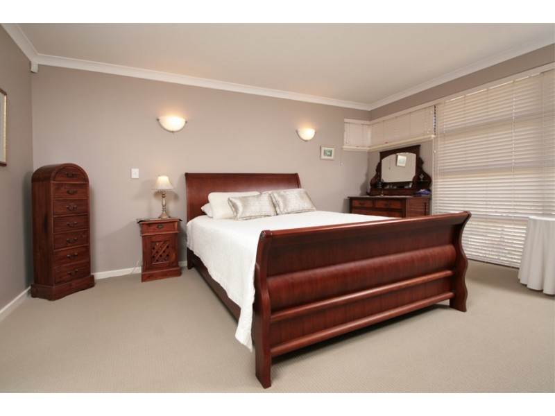 113 Harrington Waters Drive, Waikiki WA 6169