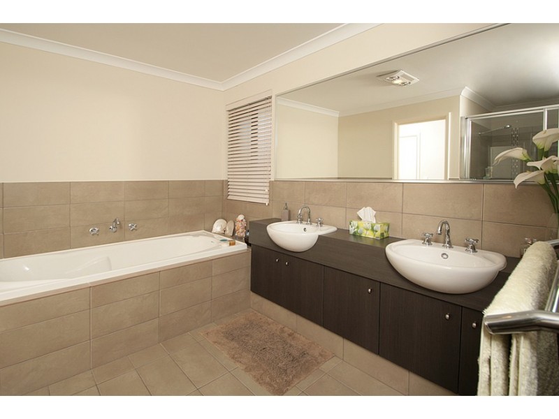 113 Harrington Waters Drive, Waikiki WA 6169