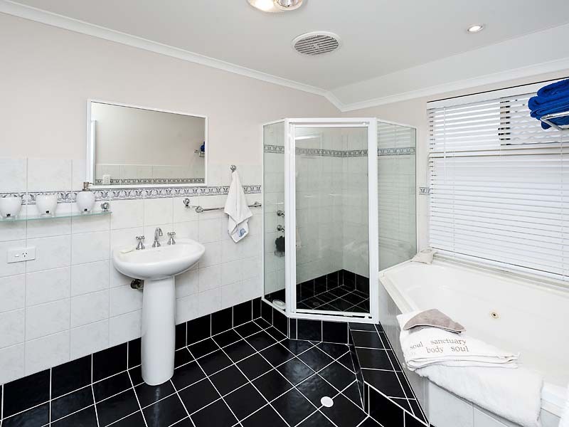 38 Bentley Street, Singleton WA 6175