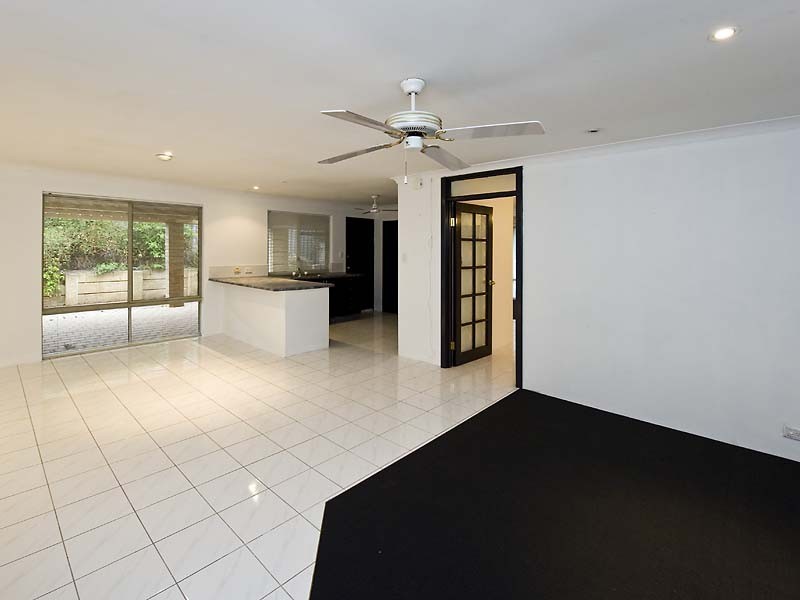 1  Hinds Court, Waikiki WA 6169