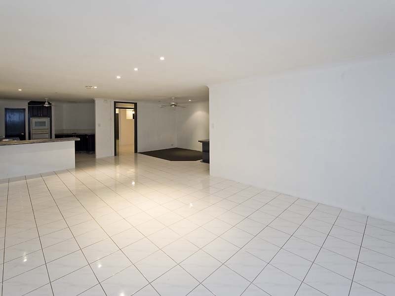 1  Hinds Court, Waikiki WA 6169