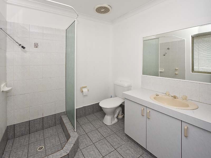 1  Hinds Court, Waikiki WA 6169