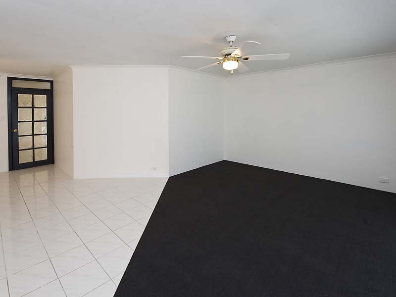 1  Hinds Court, Waikiki WA 6169