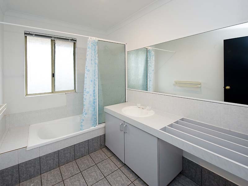 1  Hinds Court, Waikiki WA 6169