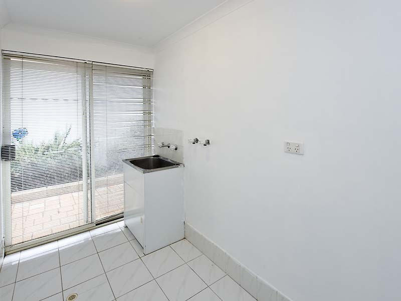 1  Hinds Court, Waikiki WA 6169