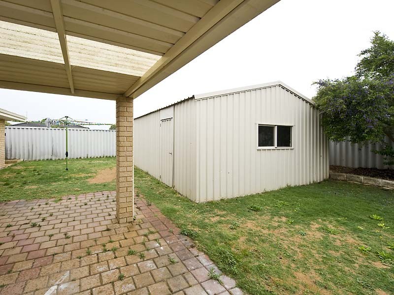 1  Hinds Court, Waikiki WA 6169