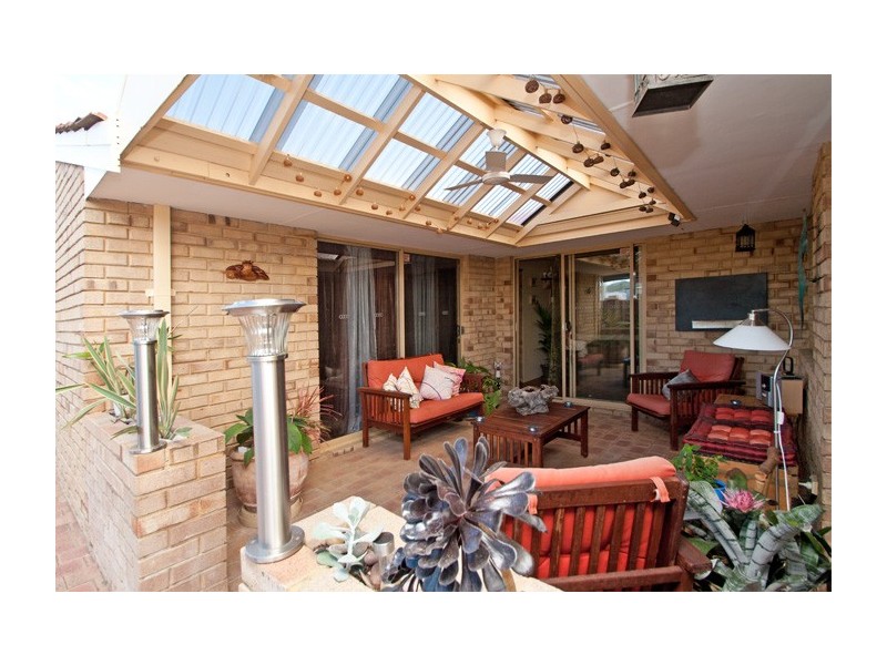 20  Chalmers Avenue, Waikiki WA 6169