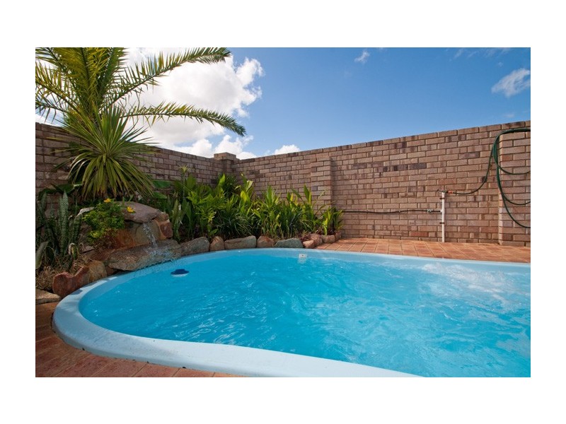 20  Chalmers Avenue, Waikiki WA 6169