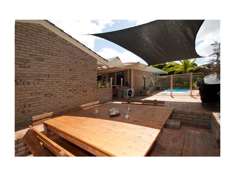 20  Chalmers Avenue, Waikiki WA 6169