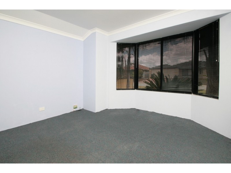 22 Excelsior Meander, Warnbro WA 6169