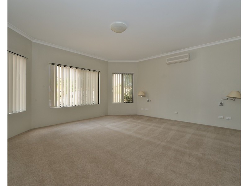 19 HUXTABLE TERRACE, Baldivis WA 6171