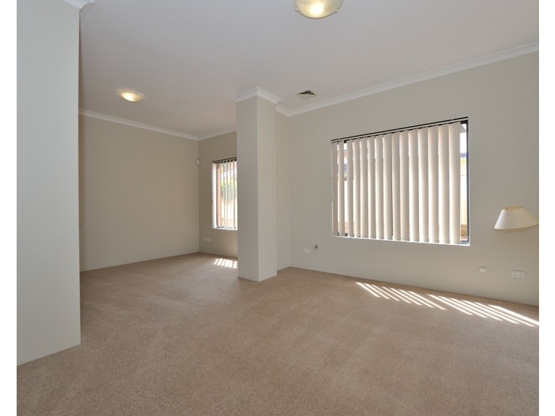 19 HUXTABLE TERRACE, Baldivis WA 6171