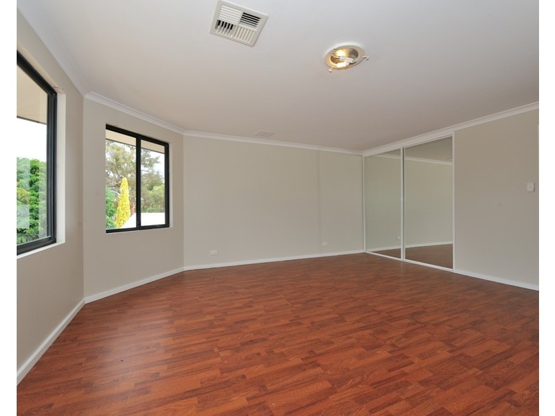 19 HUXTABLE TERRACE, Baldivis WA 6171
